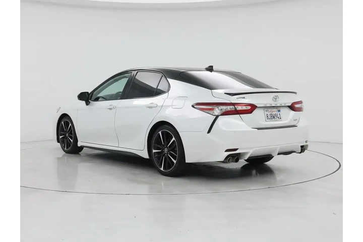 $24998 : Toyota Camry 2019 XLE V6 4dr image 2