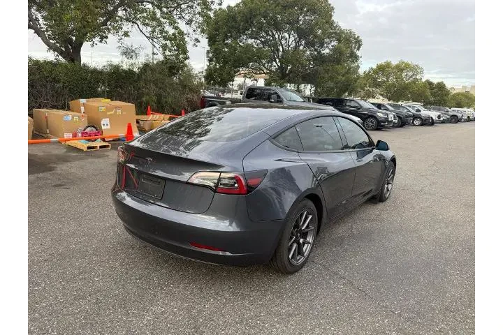 $22600 : Tesla Model 3 2023 4dr Sedan image 3