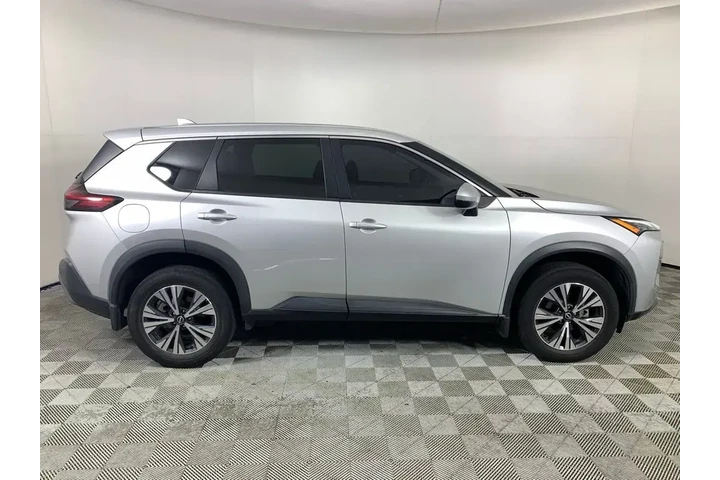 $17760 : Nissan Rogue 2022 SV 4dr Cro image 9