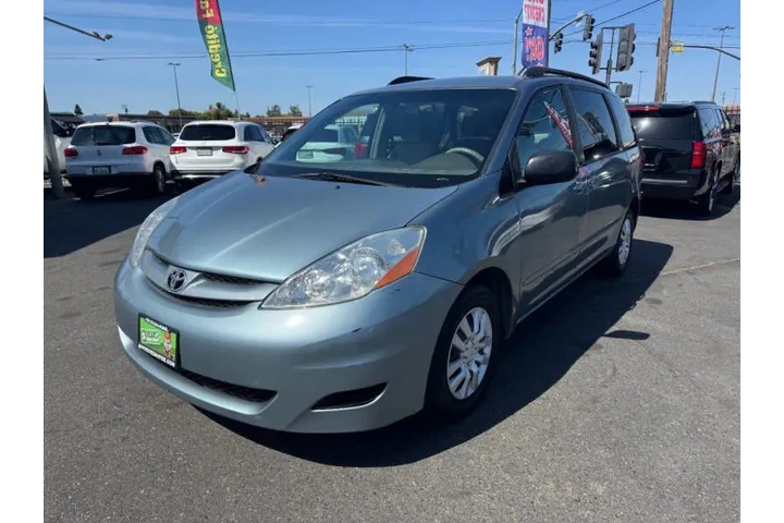 $5998 : 2008 Sienna LE 7-Passenger image 5