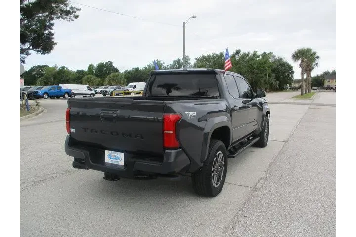 $38995 : Toyota Tacoma 2024 4x2 SR5 4 image 7