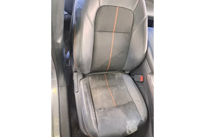 Castillo Auto Detailing image 8