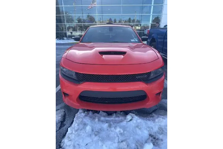 $29871 : Dodge Charger 2022 R/T 4dr S image 1