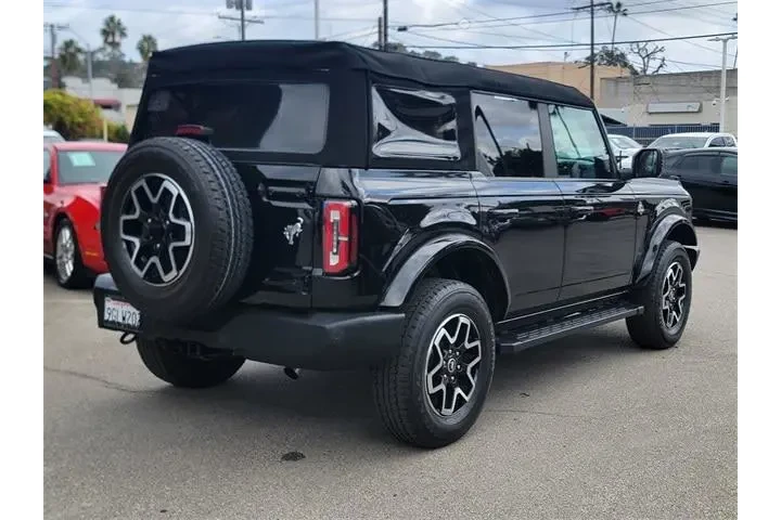$40000 : Ford Bronco 2023 4x4 Outer B image 3