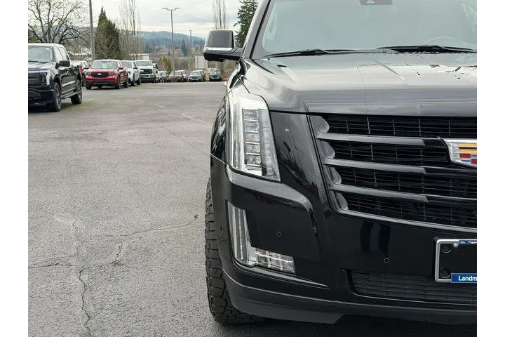 $34995 : Cadillac Escalade 2020 4x4 L image 8