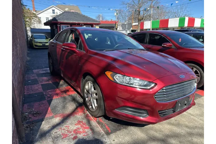$11995 : 2016 Fusion SE image 4