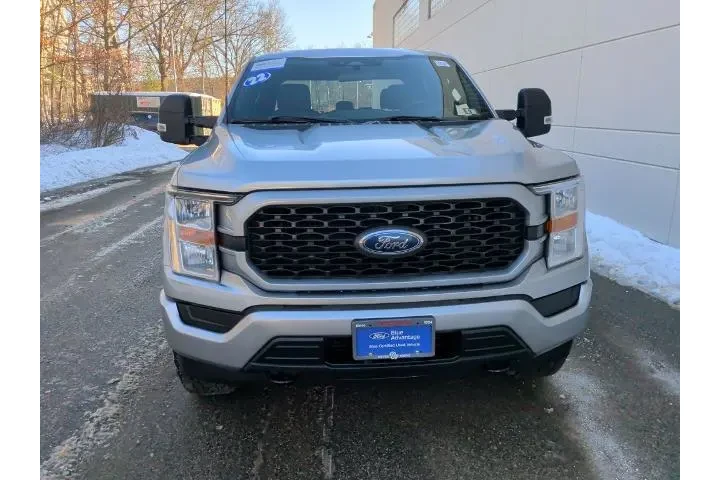 $30695 : Ford F-150 2022 4x4 XL 4dr S image 3