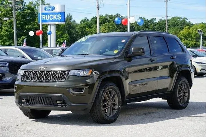Jeep Grand Cherokee 2016 4x4 image 3