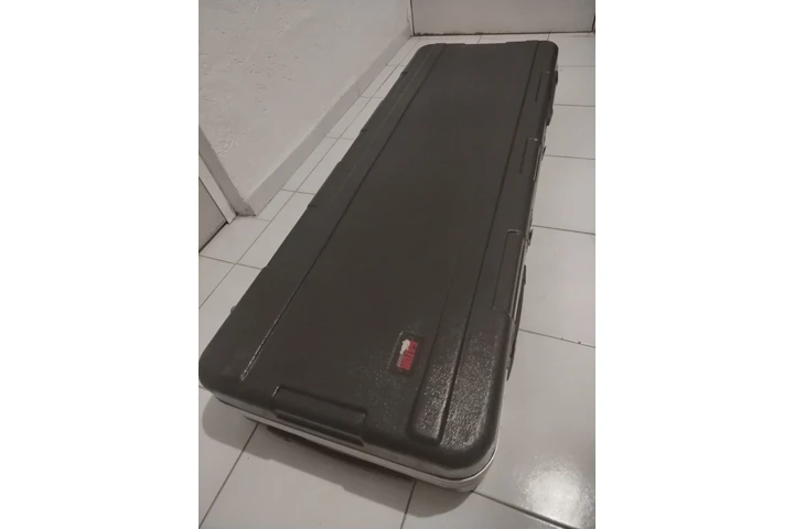 Se vende estuche para teclado image 7