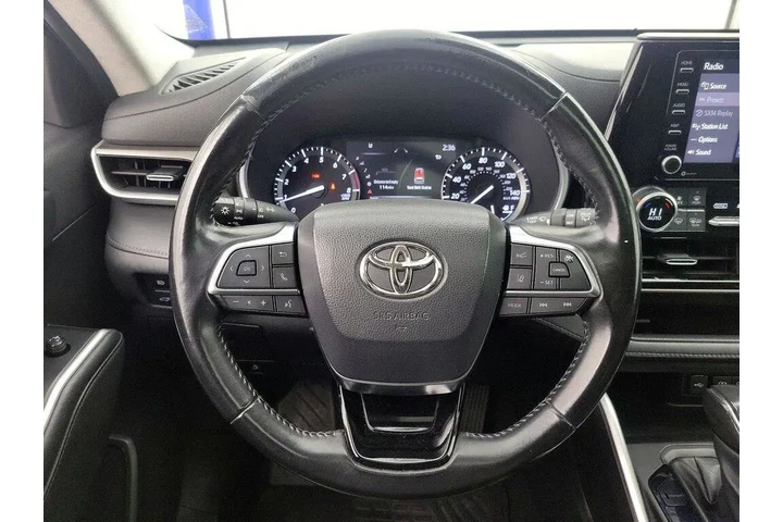 $32998 : Toyota Highlander 2021 XLE 4 image 10