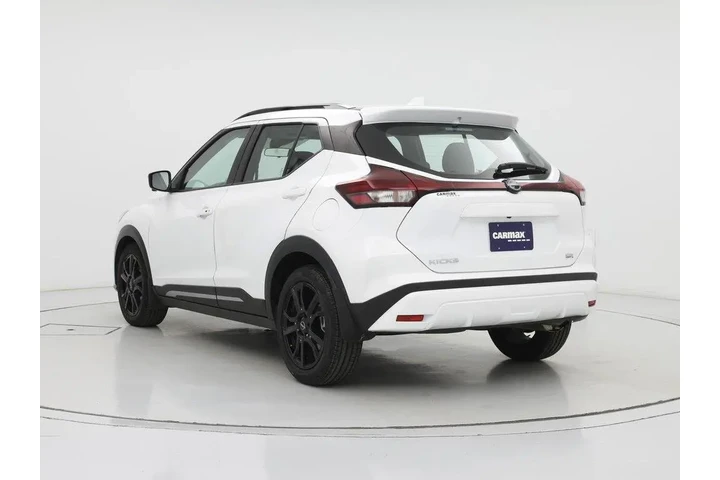 $20998 : Nissan Kicks 2023 SR 4dr Cro image 2
