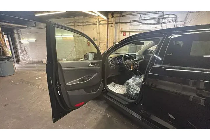 $14844 : Hyundai TUCSON 2019 AWD SE 4 image 10