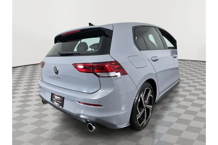 $31694 : 2024 Golf GTI SE image 10