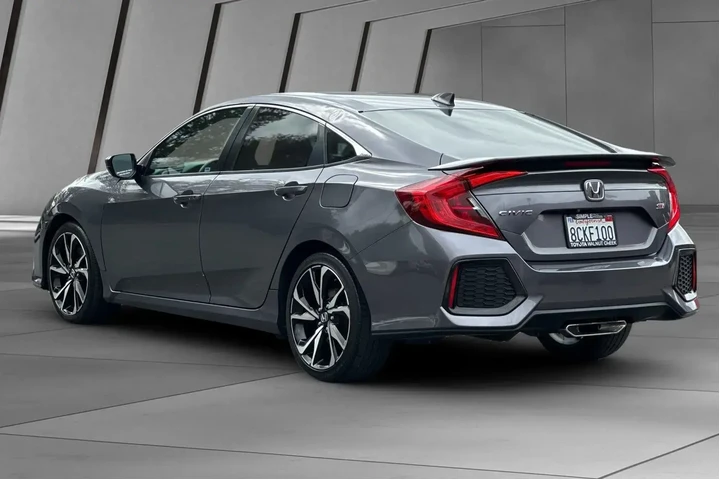 $17400 : Honda Civic 2018 Si 4dr Seda image 10