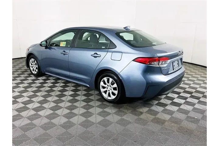 $20800 : Toyota Corolla 2024 LE 4dr S image 5