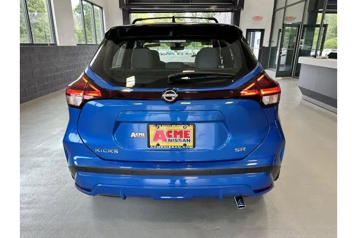 $24895 : Nissan Kicks 2024 SR 4dr Cro image 5