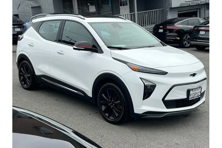$25500 : 2023 Bolt EUV Premier image 3