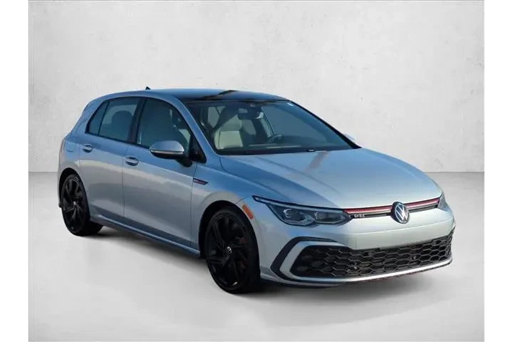 $24618 : Volkswagen Golf GTI 2022 SE image 3