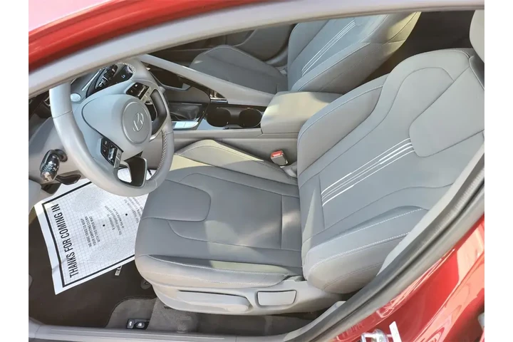 $23500 : Hyundai ELANTRA 2024 SEL 4dr image 5