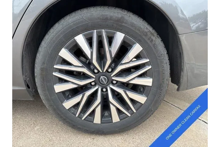 $19987 : Nissan Altima 2024 2.5 SV 4d image 6