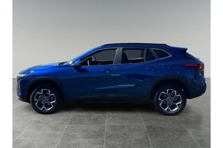 $26506 : Chevrolet Trax 2024 LT 4dr C image 2