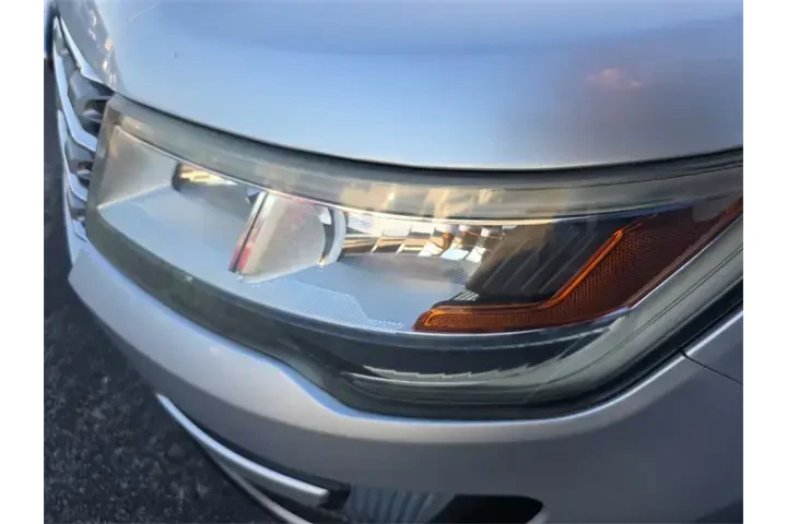 $17990 : Ford Explorer 2017 AWD Limit image 8