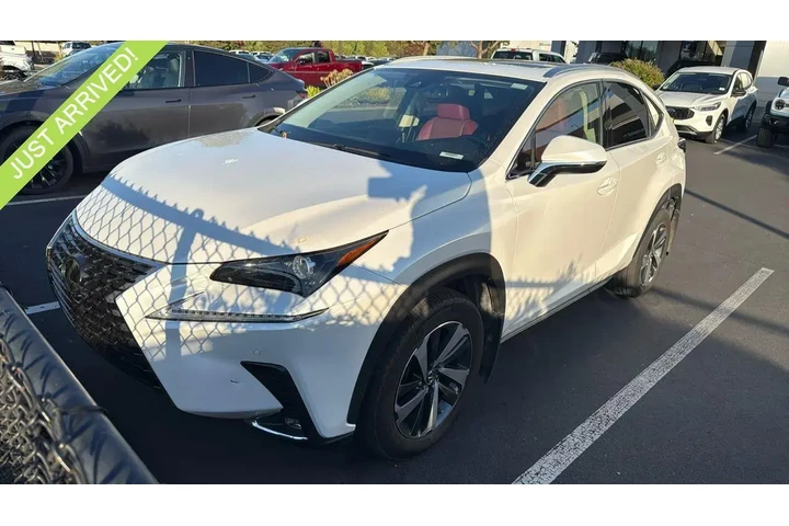 $27988 : Lexus NX 300 2020 AWD 4dr Cr image 1