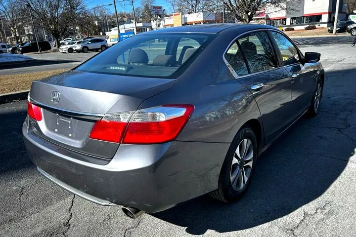 2013 Accord LX Sedan image 2