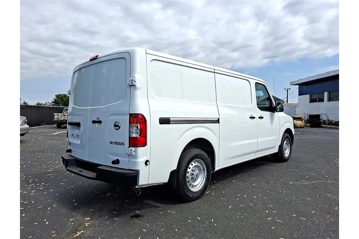 $26500 : 2021 NV Cargo 1500 SV image 6