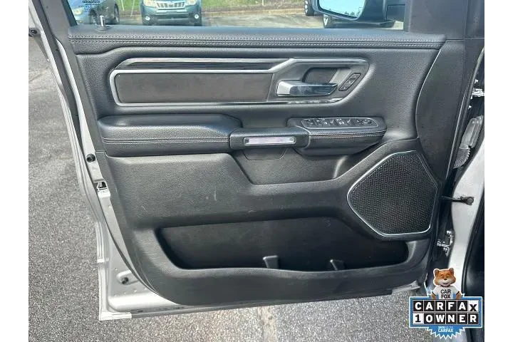 $33499 : Ram 1500 2024 4x2 Laramie 4d image 10