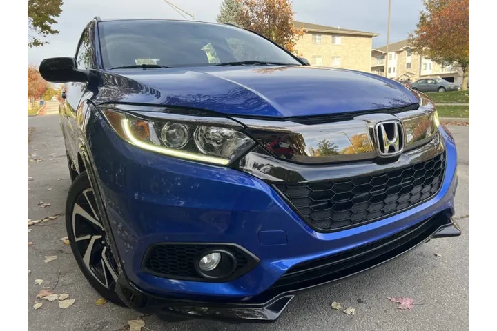 $19997 : 2019 HR-V Sport image 1