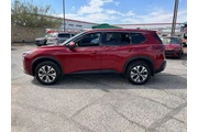 $20231 : Nissan Rogue 2021 SV 4dr Cro thumbnail