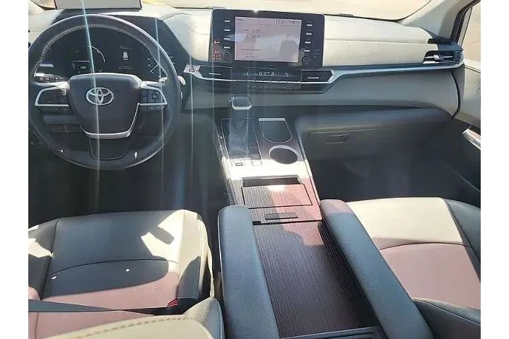 $28997 : Toyota Sienna 2021 XLE 7-Pas image 7