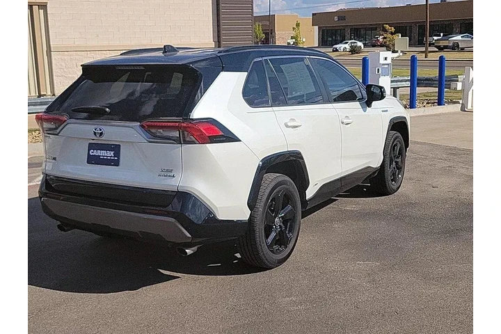$27998 : Toyota RAV4 Hybrid 2021 AWD image 5