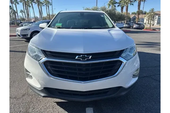 $15826 : Chevrolet Equinox 2019 LT 4d image 2