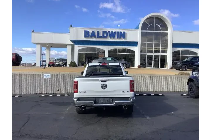 $32950 : Ram 1500 2022 4x4 Limited Lo image 6