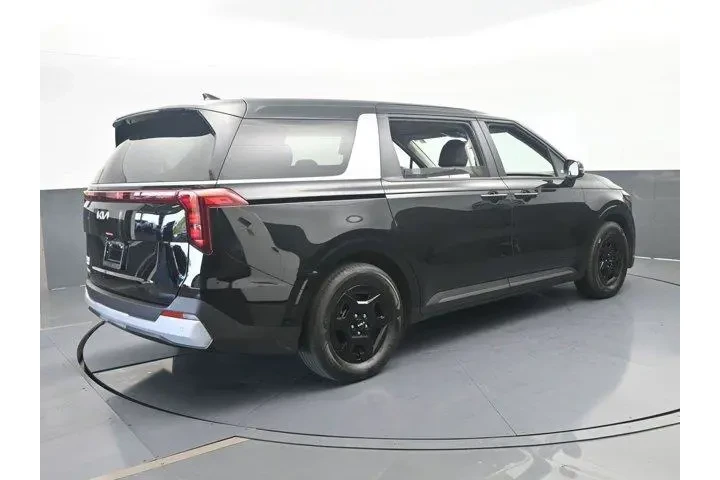 $32277 : Kia Carnival 2025 LX 4dr Min image 6