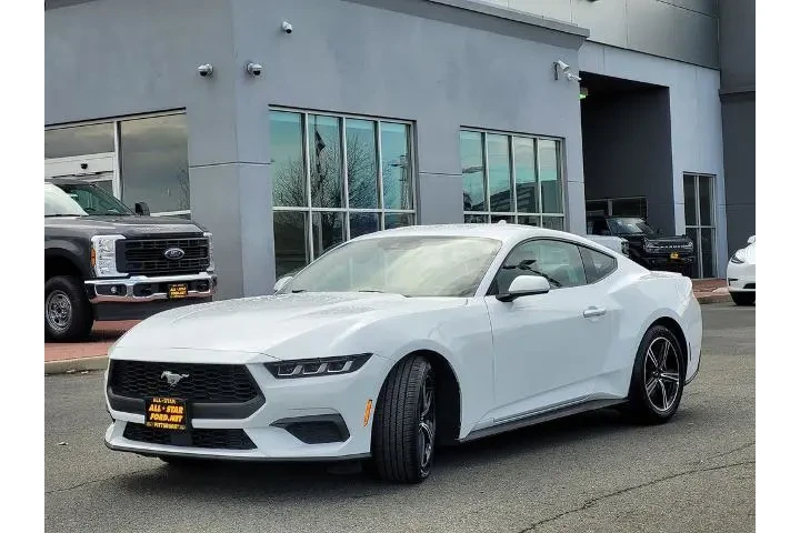 $28989 : Ford Mustang 2024 EcoBoost P image 8