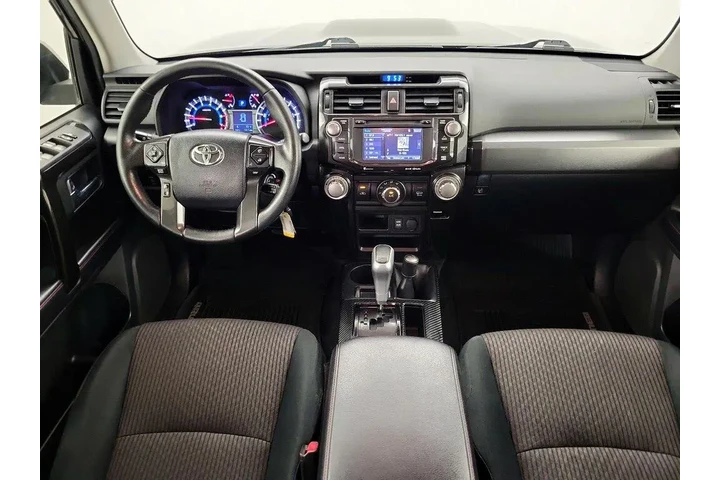 $31998 : Toyota 4Runner 2018 4x4 SR5 image 9