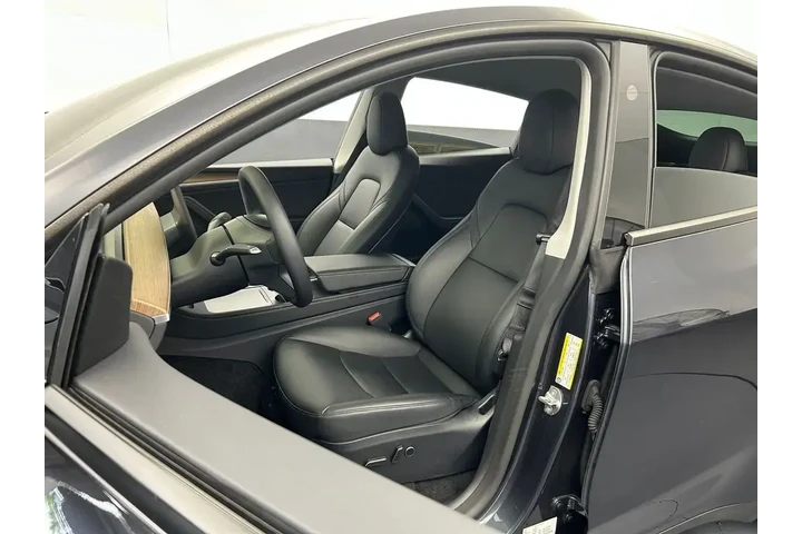 $35291 : Tesla Model Y 2025 Long Rang image 10