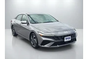 $22999 : Hyundai ELANTRA 2024 SEL 4dr thumbnail