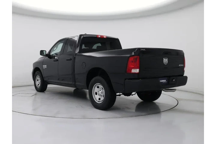 $30998 : Ram 1500 Classic 2023 4x4 Tr image 2