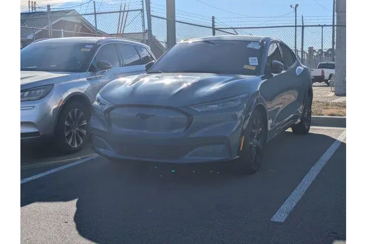 $32210 : Ford Mustang Mach-E 2023 AWD image 4