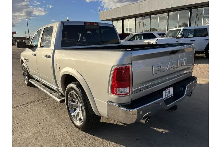 $30500 : Ram 1500 2018 4x4 Laramie Li image 10