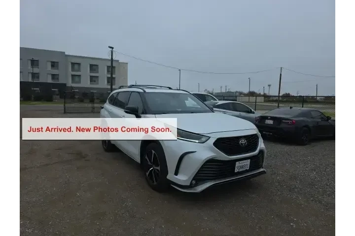 $36500 : Toyota Highlander 2022 AWD X image 1