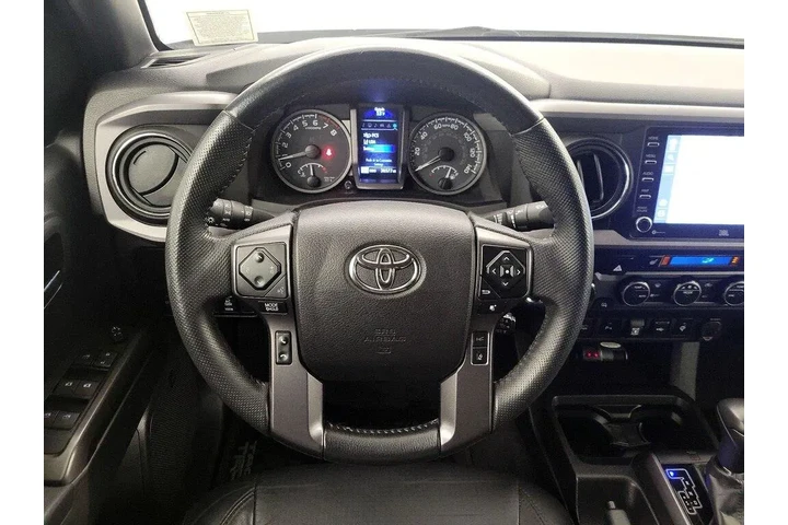 $39998 : Toyota Tacoma 2022 4x4 TRD P image 10