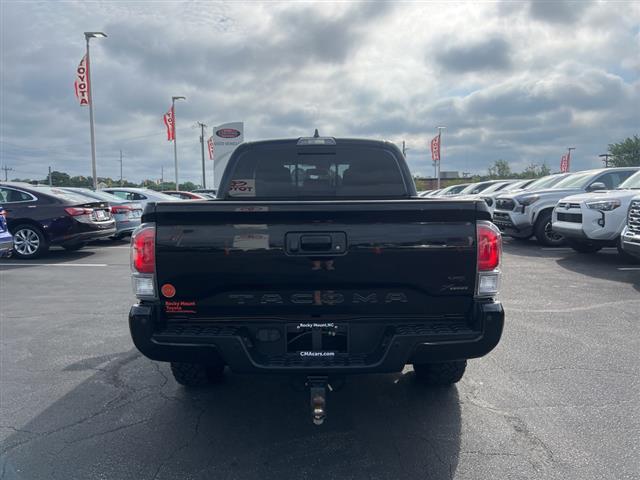 $37391 : PRE-OWNED 2021 TOYOTA TACOMA image 6