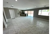 $1000 : UPGRADED NEW APPLIANCES HOME thumbnail
