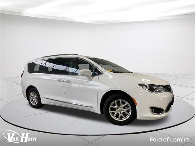 $15499 : Pre-Owned 2020 Pacifica Touri image 1