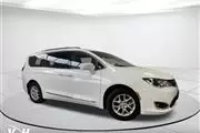 Pre-Owned 2020 Pacifica Touri en Milwaukee